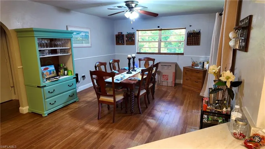 541 Landmark Dr, Naples, Florida 34112