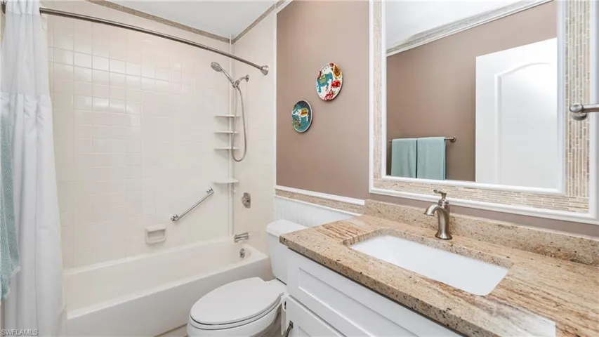 219  Charity  CT, Naples, FL 34112