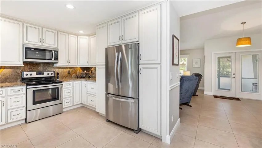 219  Charity  CT, Naples, FL 34112