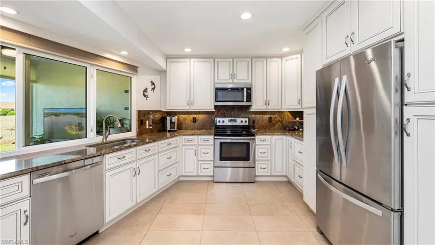 219  Charity  CT, Naples, FL 34112