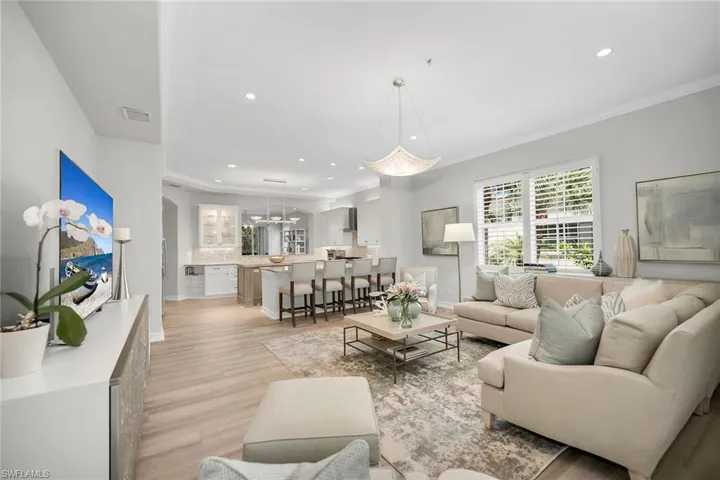 Family Room/Kitchen Overview