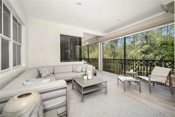 Rear Lanai (View 4)