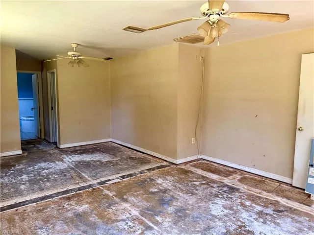Master Bedroom featuring visible vents, a ceiling fan, and baseboards