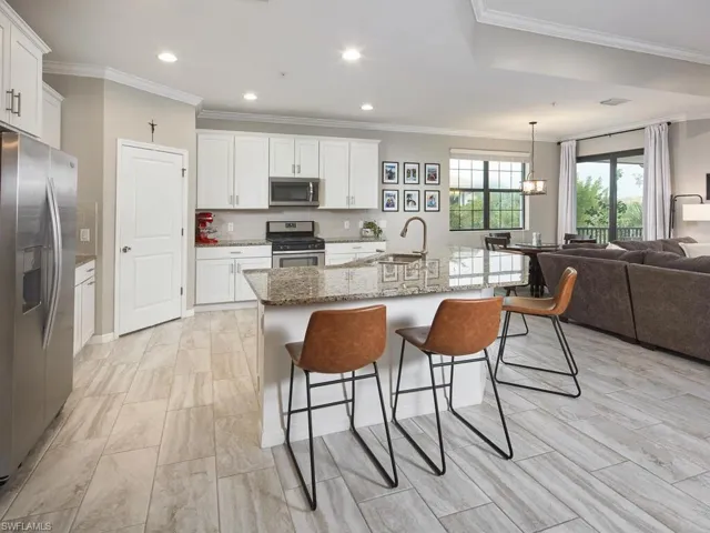 WHITE cabinetry, stainless appliances and so much space!