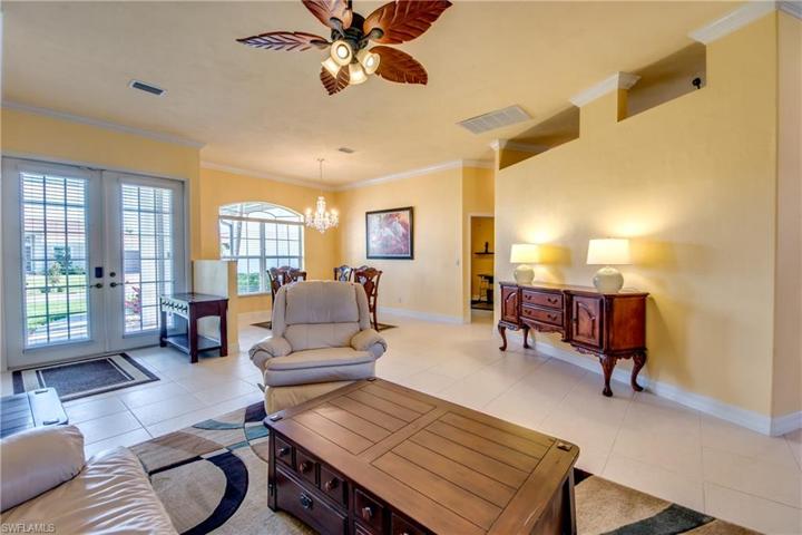 Front Room/Dining Room