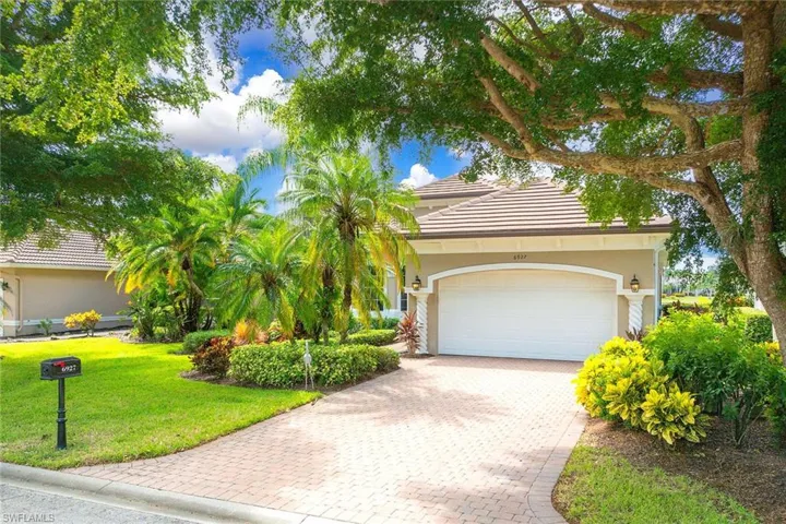 6927  Mauna Loa  LN, Naples, FL 34113