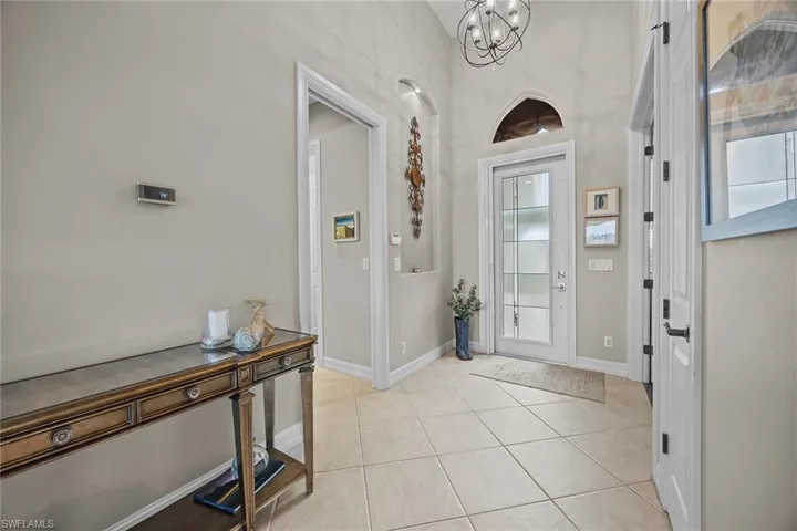 6927  Mauna Loa  LN, Naples, FL 34113