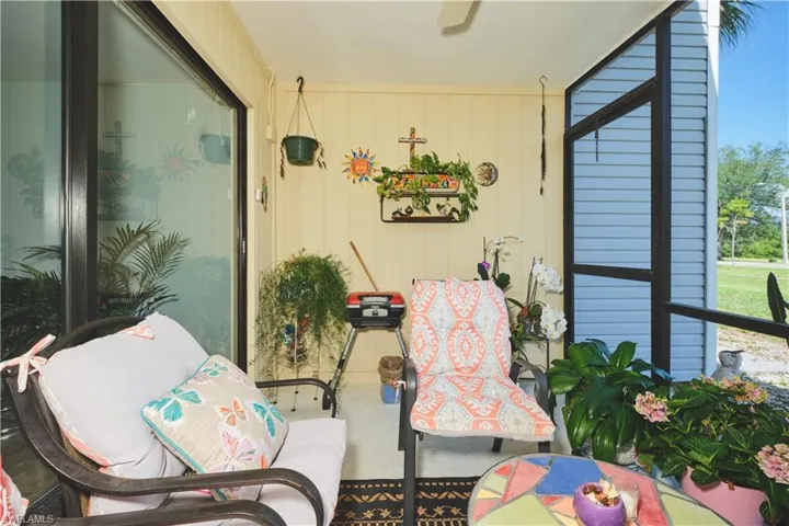 Rear Lanai