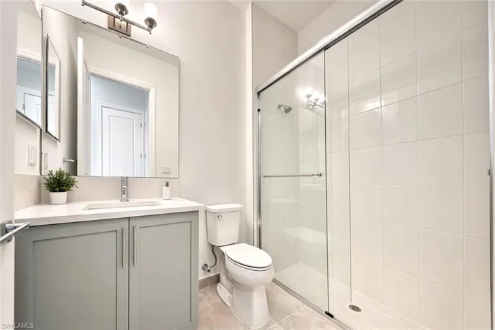 12770 Woodbury Dr, Estero, Florida 33928