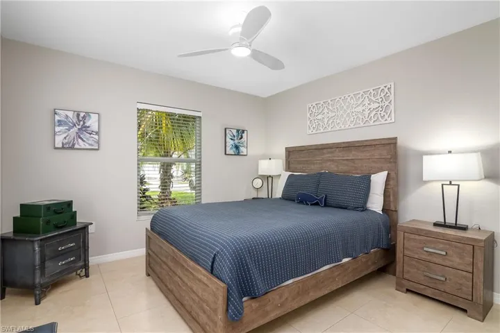 862 101st Ave N, Naples Fl 34108