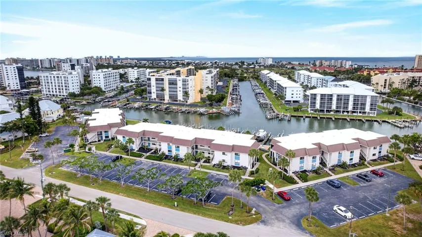 200 Lenell Rd 212, Fort Myers Beach, Florida 33931