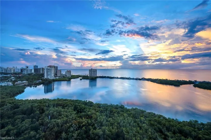 5555 Heron Point Dr # 2101, Naples, Florida 34108