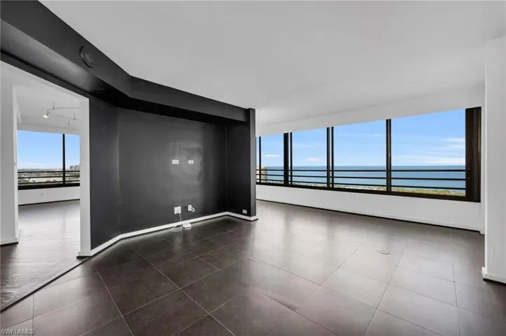 Den/TV Room