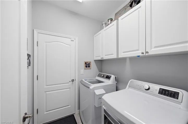 19584 Utopia Ln, Estero, Florida 33928