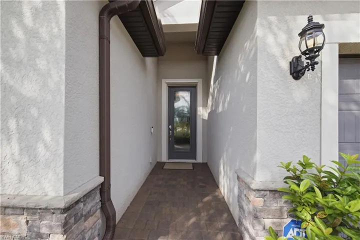 19584 Utopia Ln, Estero, Florida 33928