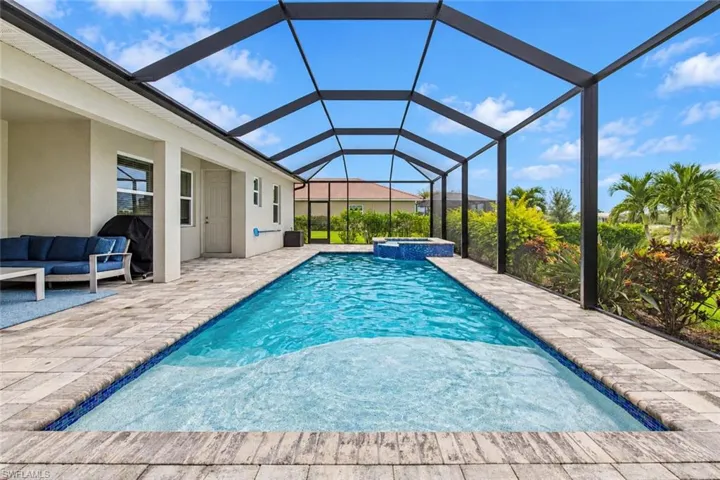 18763 Lake Hammock Dr, Naples, Florida 34114