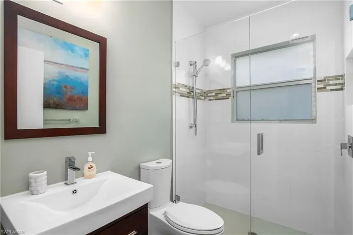 421  12TH S AVE, Naples, FL 34102
