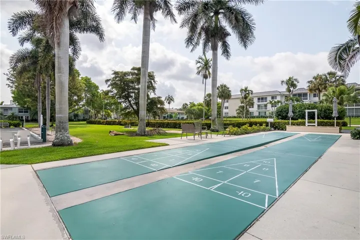 421  12TH S AVE, Naples, FL 34102