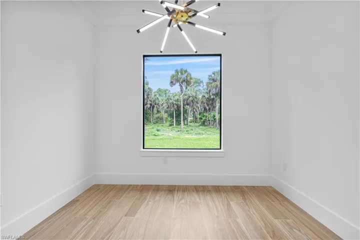 3712 18th Ave N, Naples, Florida 34120