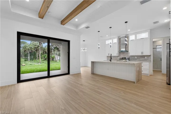 3712 18th Ave N, Naples, Florida 34120