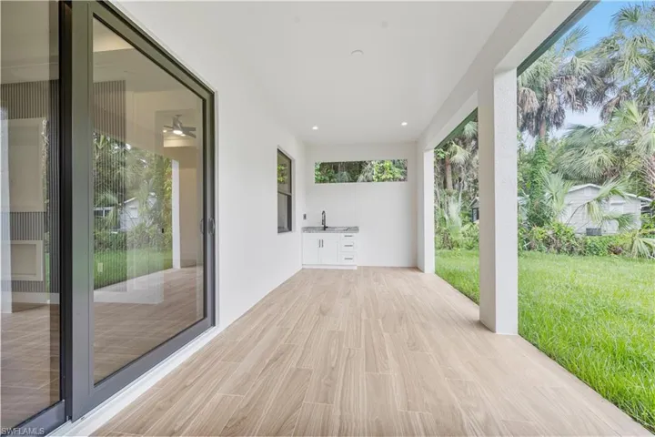 3712 18th Ave N, Naples, Florida 34120