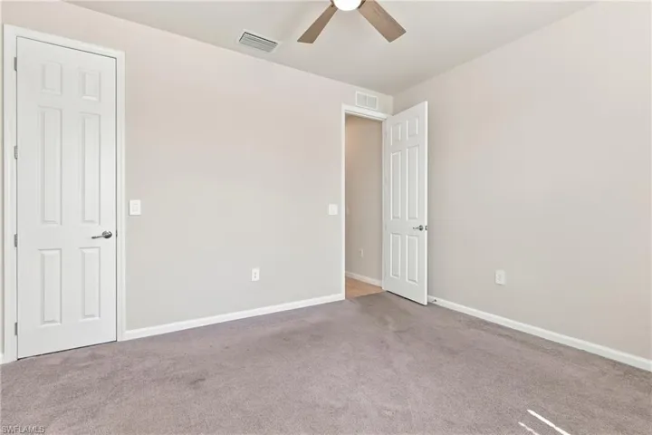3721 East Hampton Cir Cir, Alva, Florida 33920