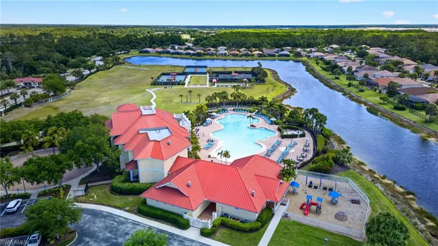 3721 East Hampton Cir Cir, Alva, Florida 33920