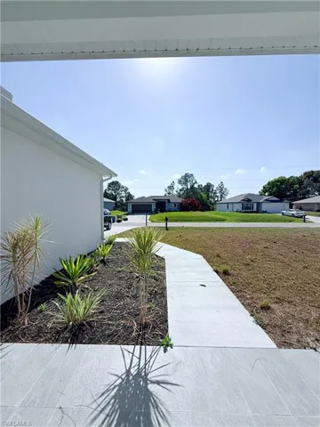 4006  2nd SW ST, Lehigh Acres, FL 33976
