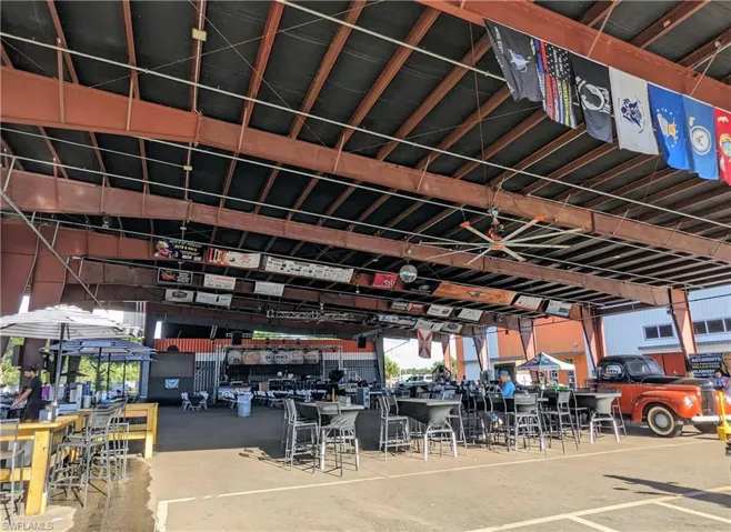 Free concerts at Twisted Fork next to Harley Davidson
