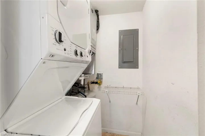 Laundry in unit