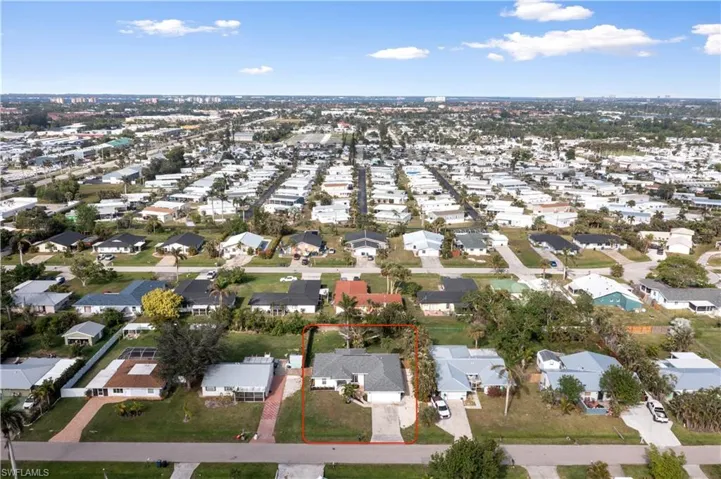 11370  Zehner  LN, Fort Myers, FL 33908