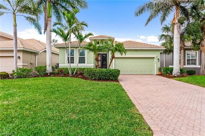 3/2 PLUS OFFICE TOTALLY RENOVATED HOME