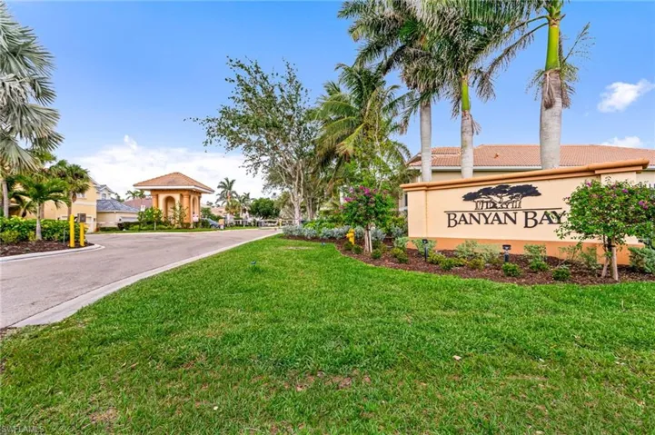 Banyan Bay CommunityONLY 240 A MONTH IN HOA FEES INCLUDES ALL LANDSCAPING