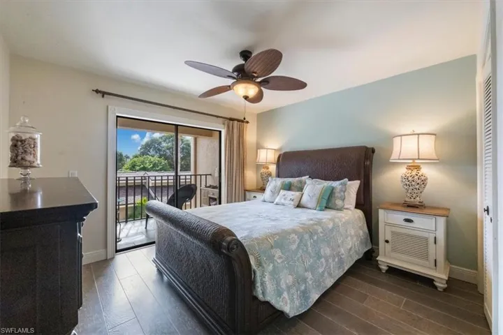 Guest bedroom with balcony access
