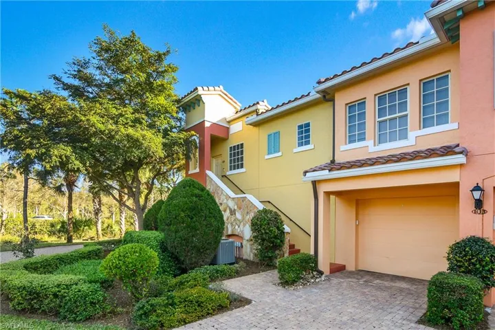 8681 Piazza Del Lago Cir #202