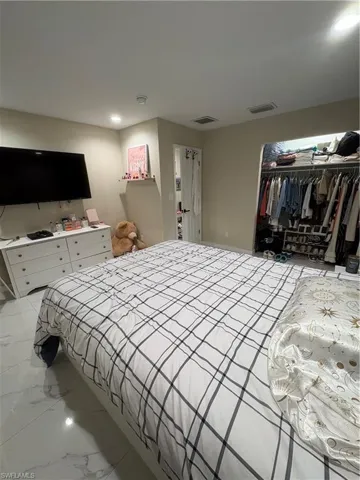 Bedroom with a closet