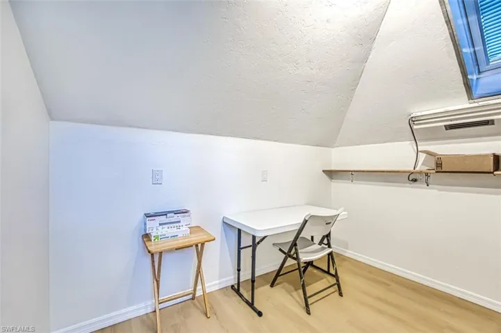 Loft-Office