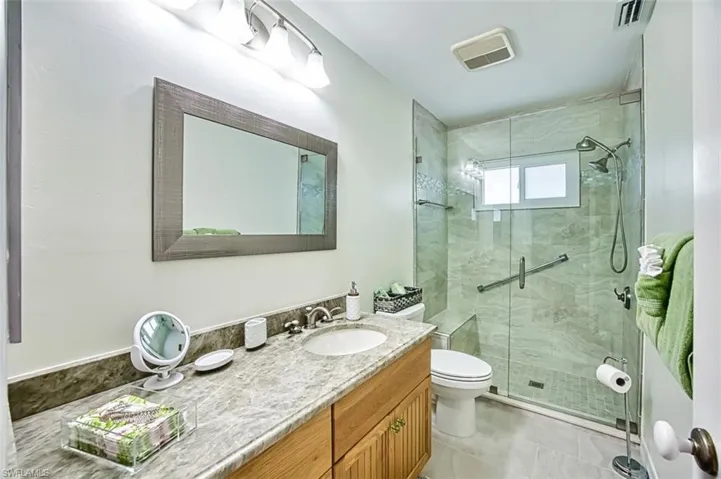 Guest-Bath