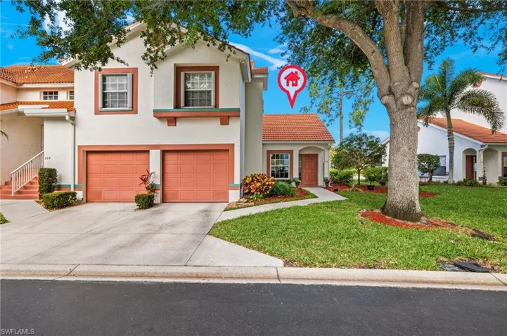 637  Windsor  SQ, Naples, FL 34104
