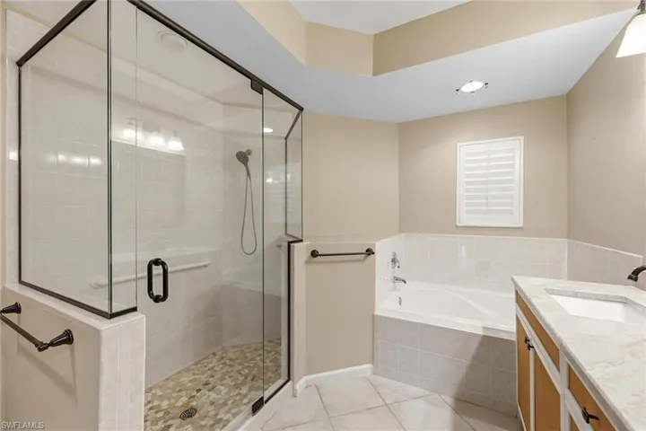 16113 Mount Abbey Way 102, Fort Myers, Florida 33908