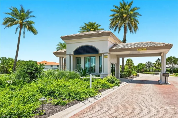 16113 Mount Abbey Way 102, Fort Myers, Florida 33908