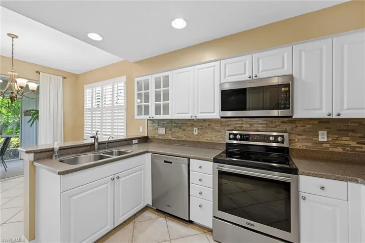 16113 Mount Abbey Way 102, Fort Myers, Florida 33908