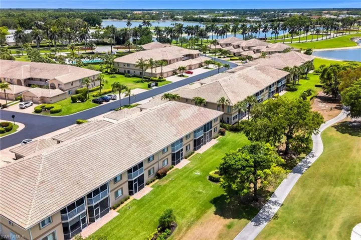 9087  Michael  CIR, Naples, FL 34113