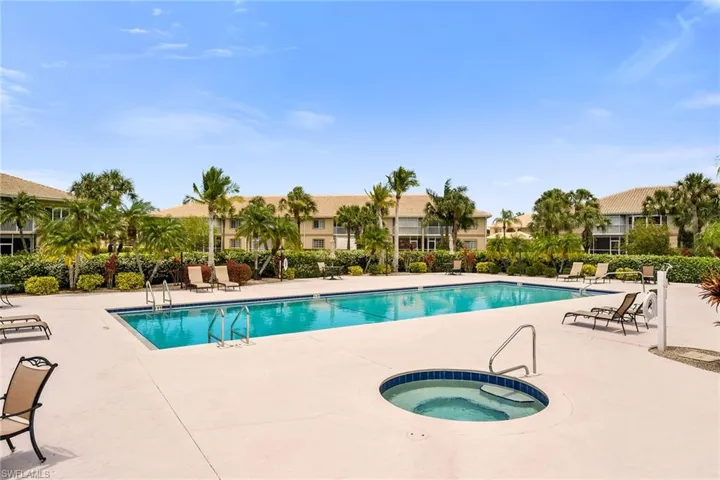 9087  Michael  CIR, Naples, FL 34113