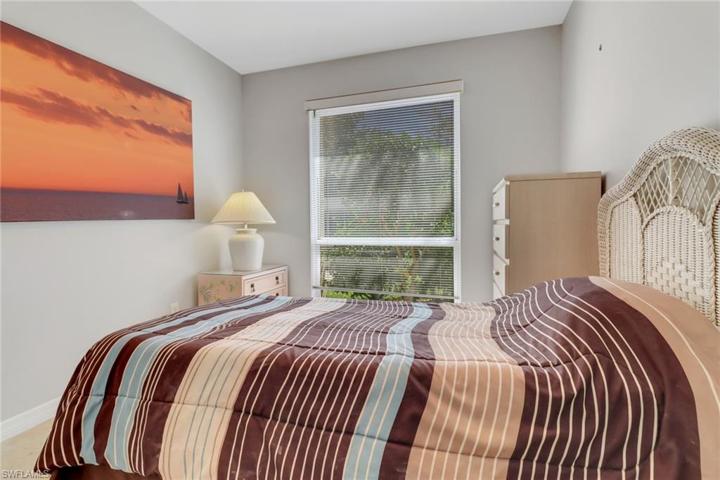 Front bedroom #3