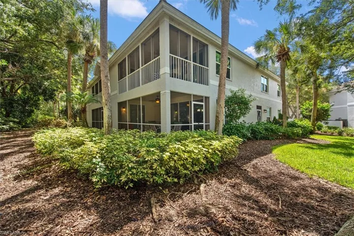 25204 Pelican Creek Cir 101, Bonita Springs, Florida 34134