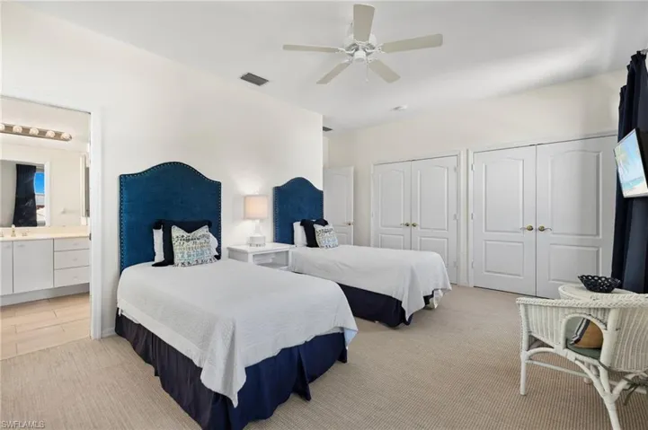 Third Guest Bedroom with private en-suite!