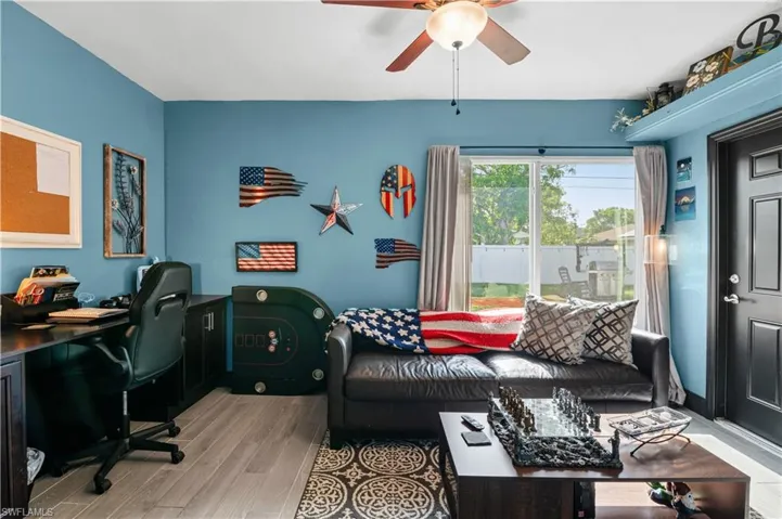 109 Ne 10th Ave, Cape Coral, Florida 33909