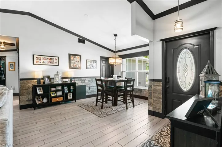 109 Ne 10th Ave, Cape Coral, Florida 33909