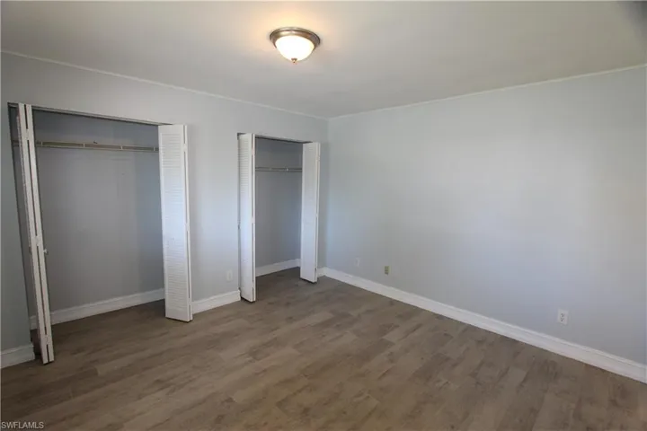 2445 Thomasson Dr D, Naples, Florida 34112